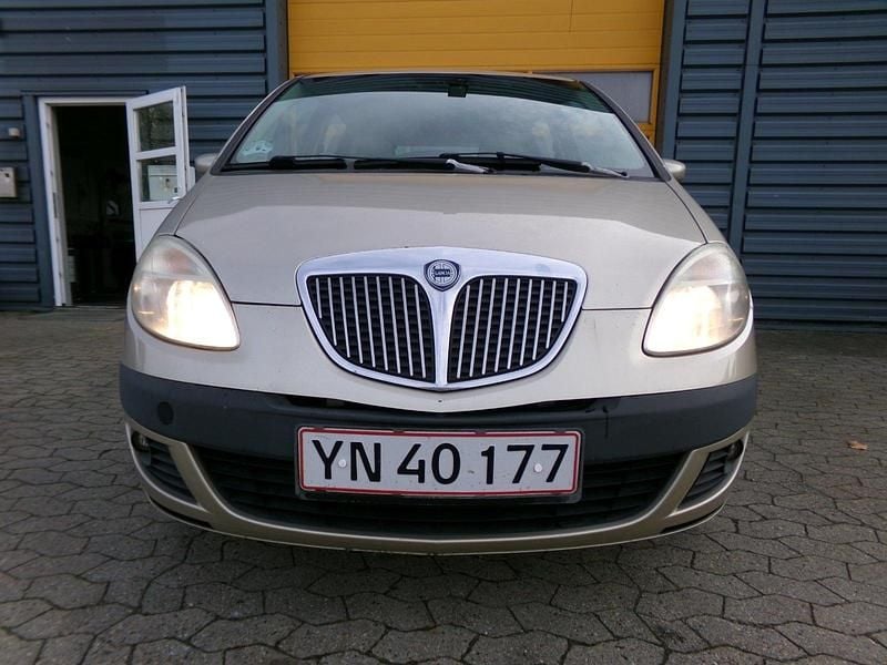 Brugt 2007 Lancia Musa MPV | 12.999 kr. - Billede 1/4