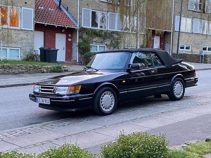 Brugt Saab 900 160 HK (117 kW) 1990 Sort Hatchback