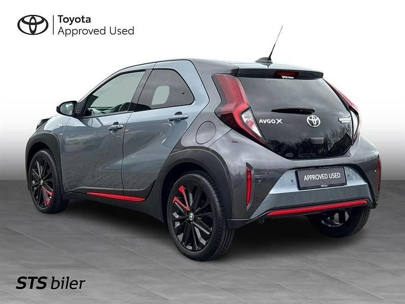 Brugt Toyota Aygo X 72 HK (52 kW) 2024 2zy celestite grey/grey metall SUV