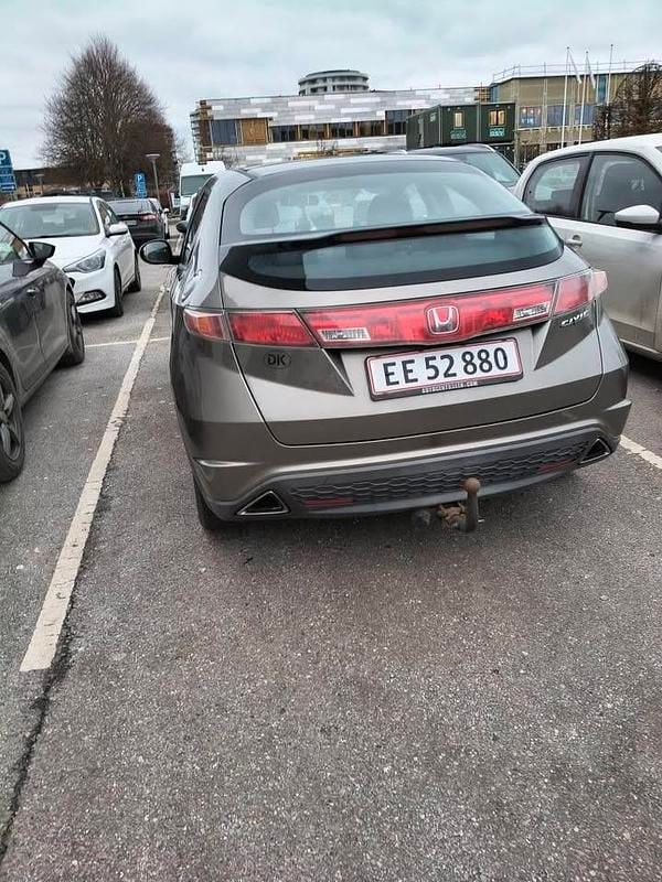 Brugt Honda Civic Executive 140 HK (102 kW) 2007 Hatchback