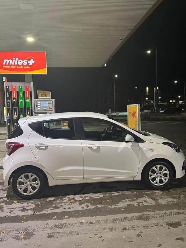 Brugt Hyundai i10 87 HK (63 kW) 2014 Hvid Hatchback
