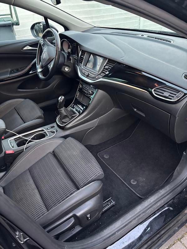 Sort Brugt 2020 Opel Astra Elegance Hatchback | 89.999 kr. (Fair pris) - Billede 1/9