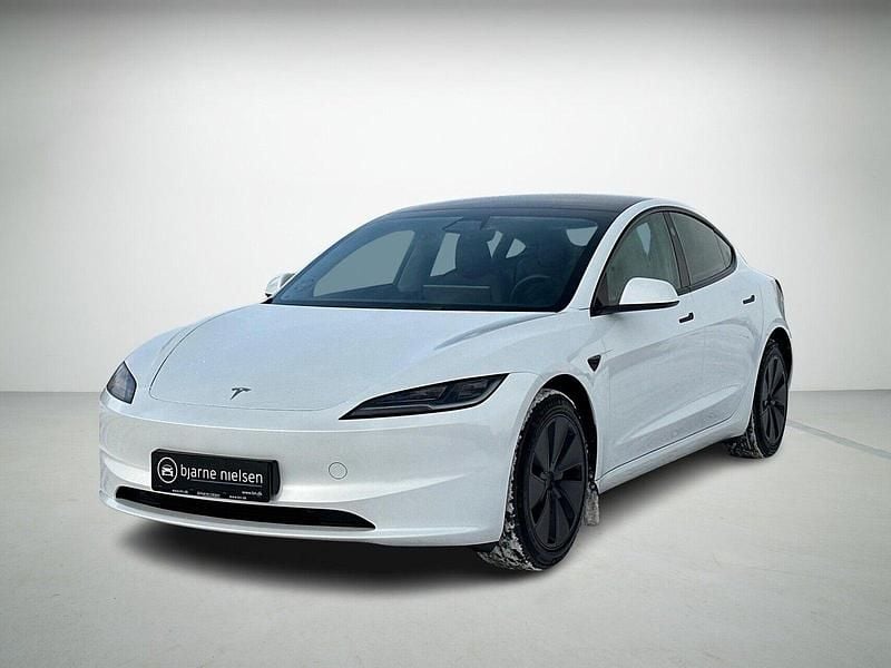 Hvidmetal Brugt 2024 Tesla Model 3 RWD Sedan | 259.800 kr. (God pris) - Billede 1/4