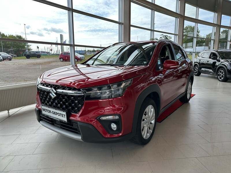 Rødmetal Brugt 2023 Suzuki SX4 S-Cross Active SUV | 209.700 kr. (Fair pris) - Billede 1/4