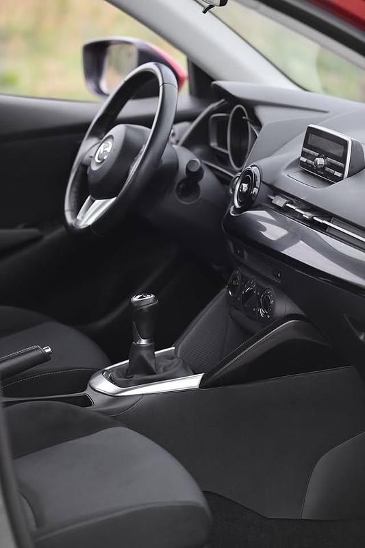 Brugt Mazda 2 90 HK (66 kW) 2015 Rød Hatchback