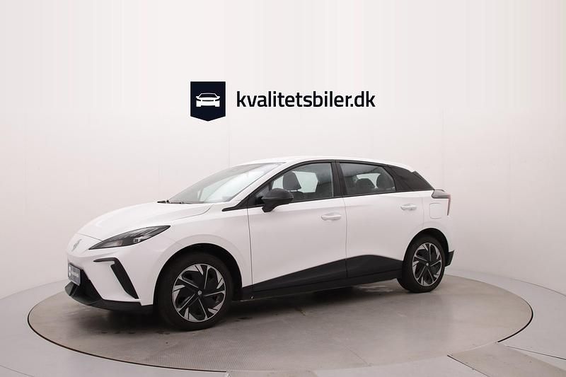 Brugt MG MG4 EV 125 kW (170 HK) 2023 Hvid Hatchback