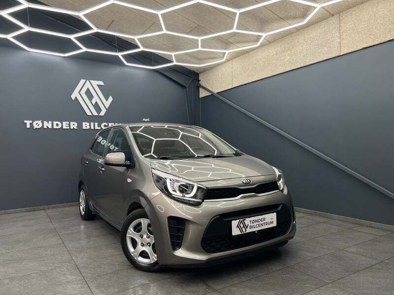 Champagnemetal Brugt 2018 Kia Picanto Advance Hatchback | 69.500 kr. (Fair pris) - Billede 1/4
