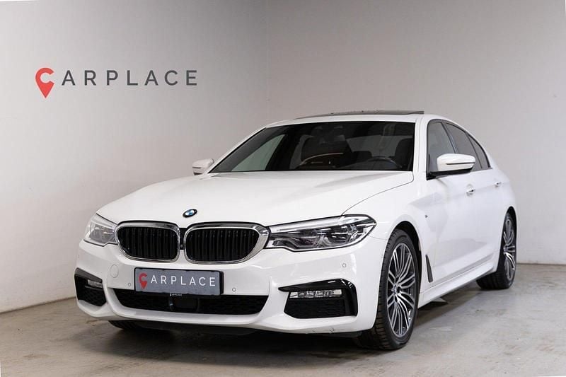 Hvid Brugt 2017 BMW 540 M Sport Sedan | 499.900 kr. - Billede 1/4