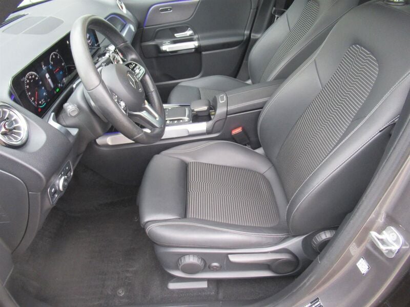 Mountaingrå metallak Brugt 2023 Mercedes EQB250 SUV | 269.990 kr. (Lidt for dyr) - Billede 1/3