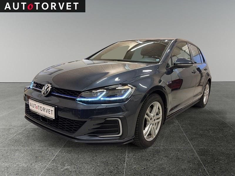 Blåmetal Brugt 2018 VW Golf VII GTE Hatchback | 164.700 kr. (Fair pris) - Billede 1/4