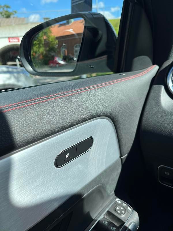 Brugt Mercedes EQA250 AMG line 139 kW (190 HK) 2021 matine gray SUV