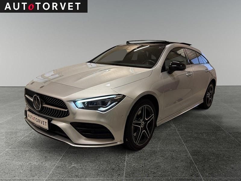 Sølvmetal Brugt 2021 Mercedes CLA250e Shooting Brake AMG line Stationcar | 237.700 kr. - Billede 1/4