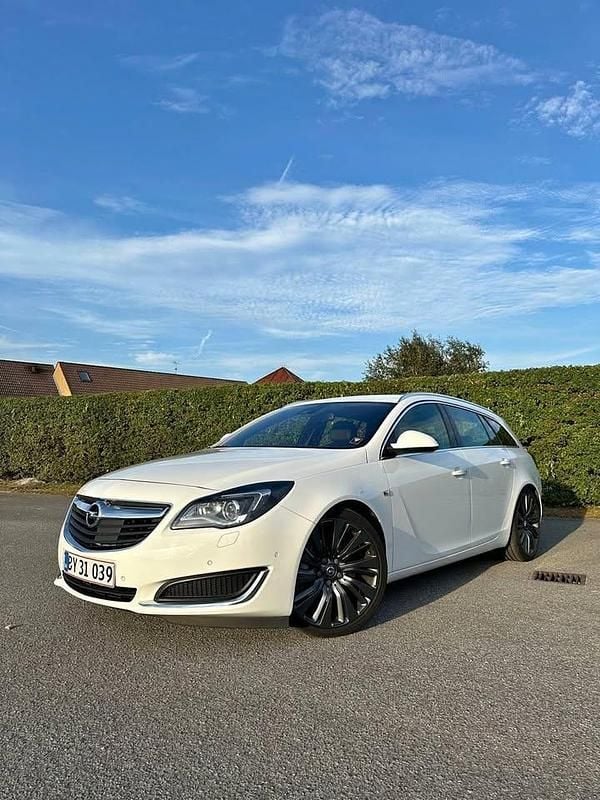 Hvid Brugt 2016 Opel Insignia Stationcar | 75.000 kr. (Fair pris) - Billede 1/4