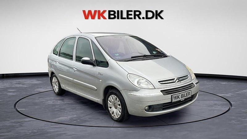 Sølvmetal Brugt 2006 Citroën Xsara Picasso MPV | 17.800 kr. - Billede 1/4