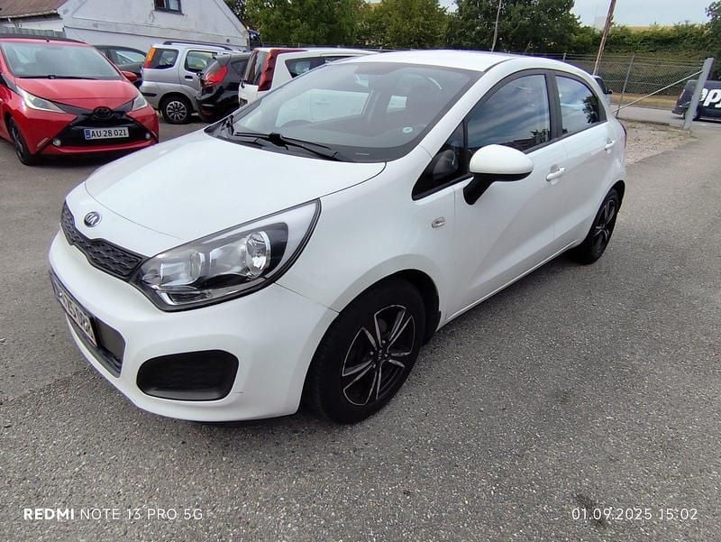 Brugt 2014 Kia Rio Active Hatchback | 39.900 kr. (God pris) - Billede 1/4