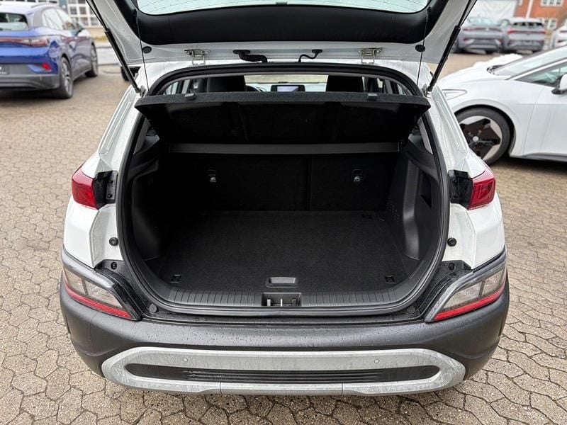 Brugt Hyundai Kona Essential 120 HK (88 kW) 2021 Hvid SUV
