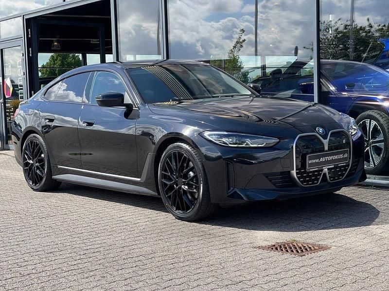 Sortmetal Brugt 2022 BMW i4 Sedan | 369.700 kr. (Super pris) - Billede 1/3