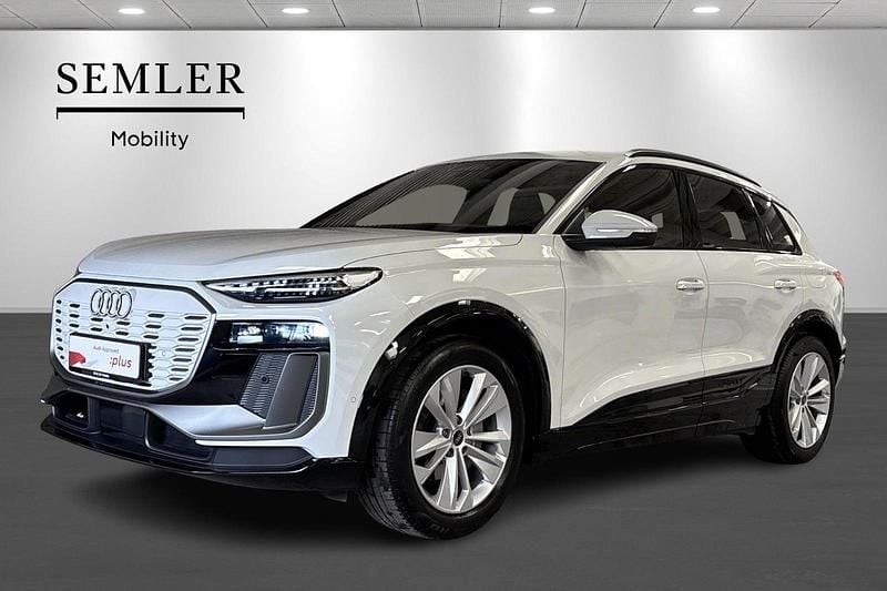 Hvidmetal Brugt 2024 Audi Q6 e-tron Performance SUV | 629.900 kr. (Fair pris) - Billede 1/4