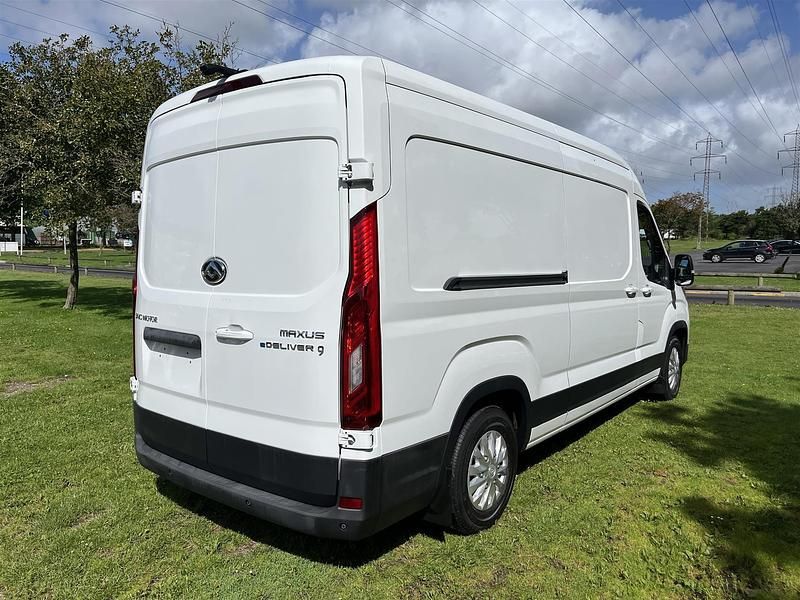 Ny Maxus eDeliver 9 150 kW (204 HK) 2025 Hvid Van