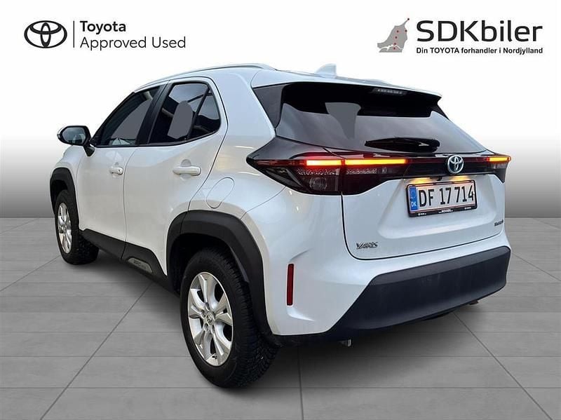 Brugt Toyota Yaris Cross Style 116 HK (85 kW) 2022 089  platinum white pearl SUV