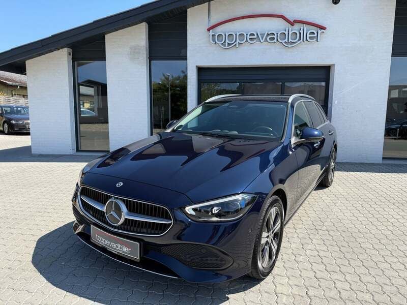 Mørkblåmetal Brugt 2022 Mercedes C300e Advantage Stationcar | 418.900 kr. (God pris) - Billede 1/4