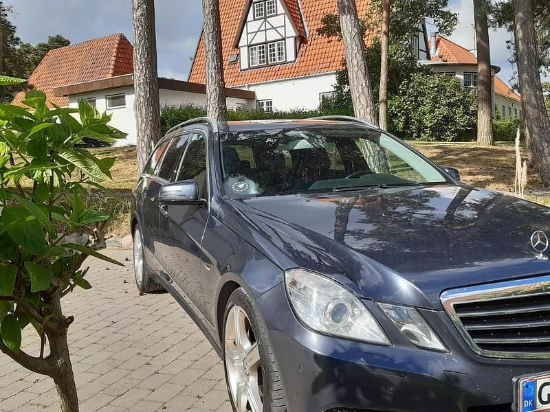 Brugt Mercedes E350 Avantgarde 265 HK (194 kW) 2012 Mørk metal grå Stationcar