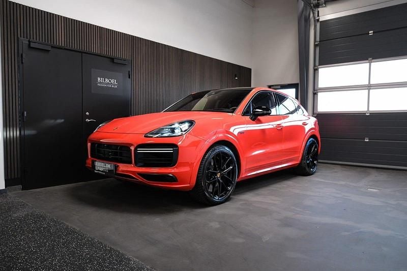 Brugt Porsche Cayenne Turbo S 680 HK (500 kW) 2021 Orangemetal SUV