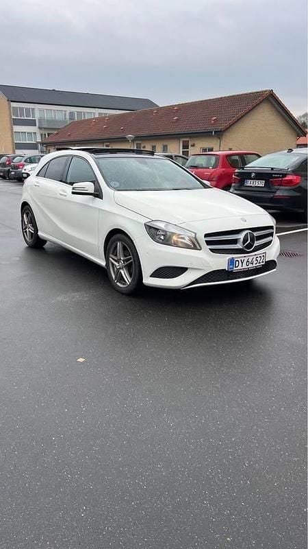 Brugt Mercedes A180 109 HK (80 kW) 2014 Hvid Hatchback