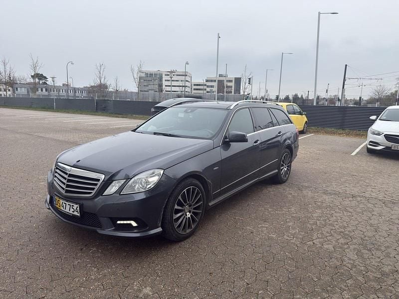 Koks Brugt 2010 Mercedes E350 AMG line Stationcar | 79.900 kr. - Billede 1/4