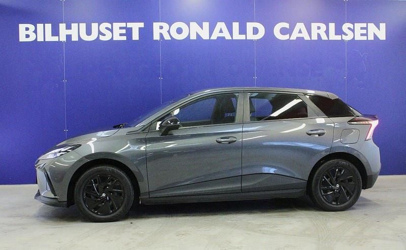 Brugt MG MG4 EV 125 kW (170 HK) 2023 Koksmetal Hatchback
