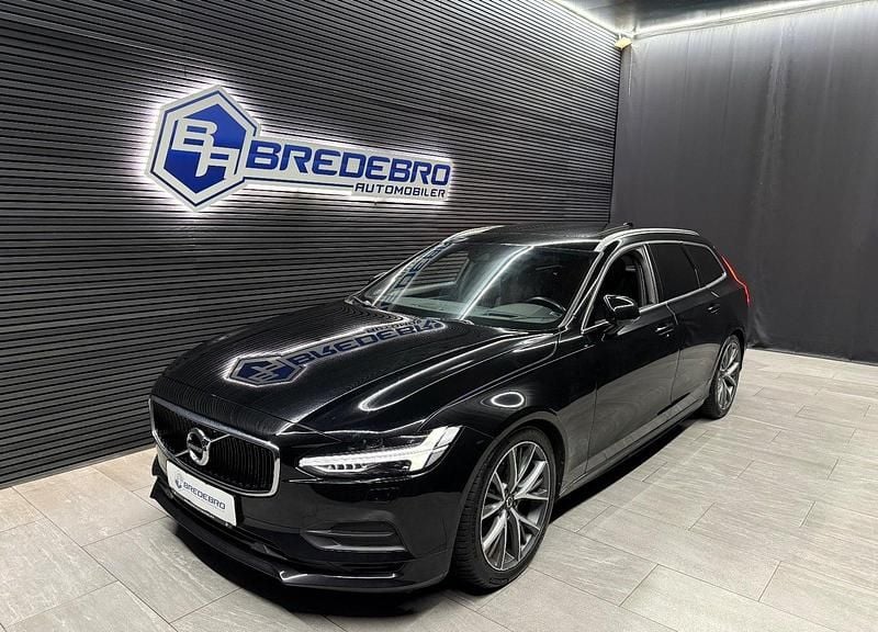 Sortmetal Brugt 2017 Volvo V90 Momentum Stationcar | 259.500 kr. (Dyr) - Billede 1/4