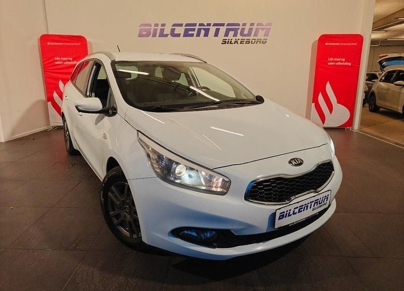 Hvid Brugt 2012 Kia Ceed Sportswagon Active Stationcar | 59.900 kr. (Dyr) - Billede 1/4