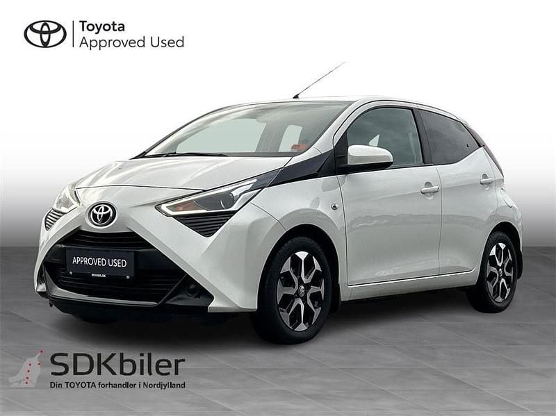 Hvid Brugt 2019 Toyota Aygo Hatchback | 89.900 kr. (Fair pris) - Billede 1/3