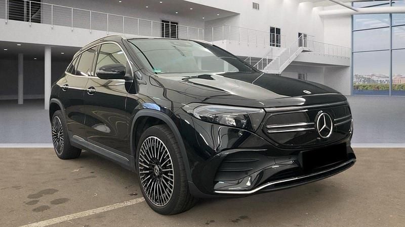 Sortmetal Brugt 2022 Mercedes EQA250 AMG line SUV | 279.500 kr. (Lidt for dyr) - Billede 1/4