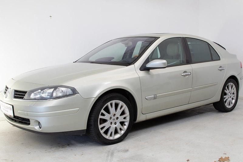 Brugt Renault Laguna II Dynamique 210 HK (154 kW) 2005 Hatchback