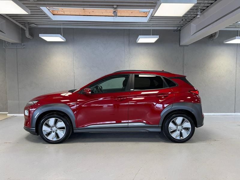 Brugt Hyundai Kona Pure 100 kW (136 HK) 2021 Pulseredmetal SUV