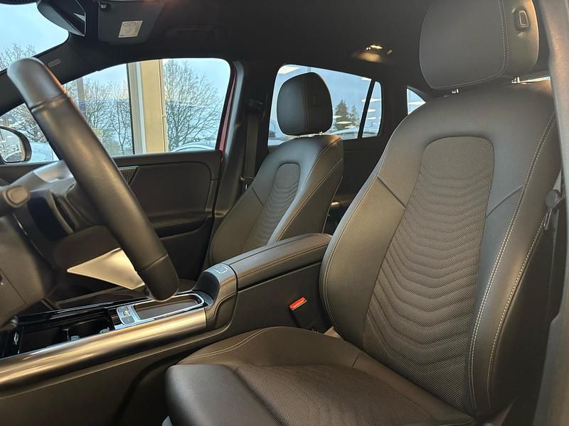 Brugt Mercedes EQA250 Advanced 139 kW (190 HK) 2024 Patagonienred SUV