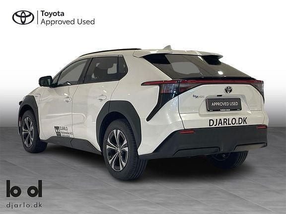 Brugt Toyota bZ4X Executive 150 kW (204 HK) 2024 Platinum pearl white SUV