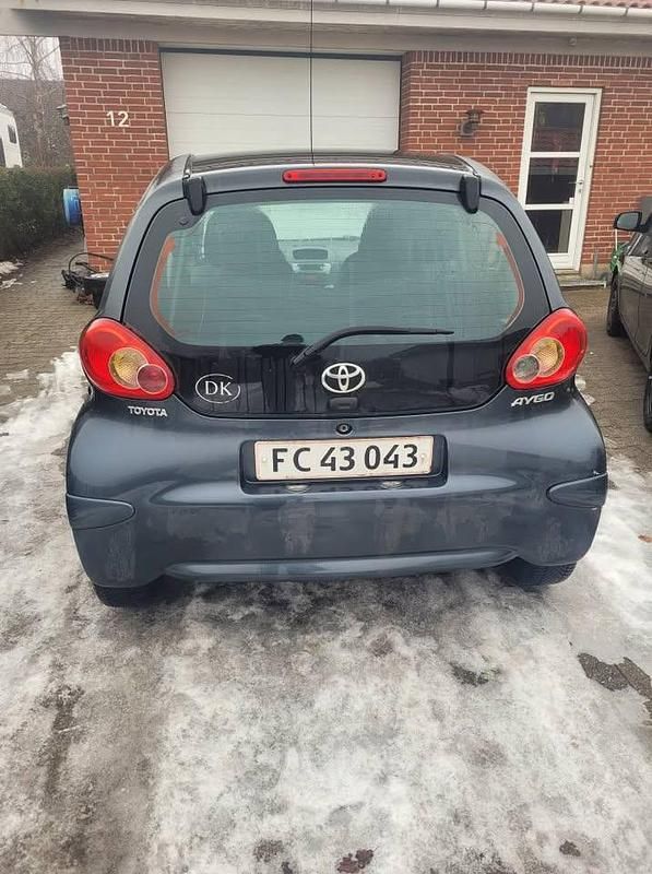 Brugt Toyota Aygo 68 HK (50 kW) 2006 Hatchback