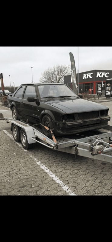 Sort Brugt 1984 Ford Escort | 48.500 kr. - Billede 1/4
