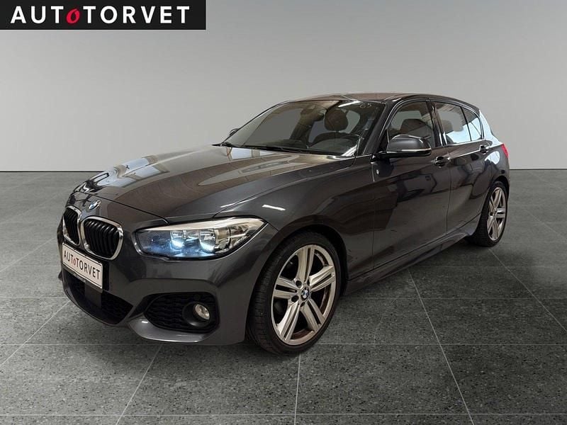 Gråmetal Brugt 2017 BMW 118 M Sport Hatchback | 129.700 kr. (Fair pris) - Billede 1/4