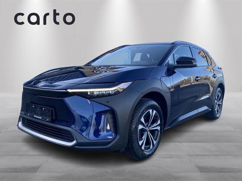 8s6 pacific blue Brugt 2025 Toyota bZ4X Executive SUV | 329.900 kr. (Lidt for dyr) - Billede 1/3