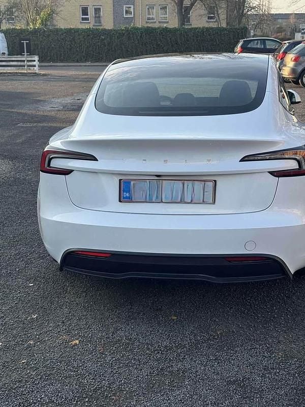 Brugt Tesla Model 3 RWD 208 kW (283 HK) 2024 Sedan