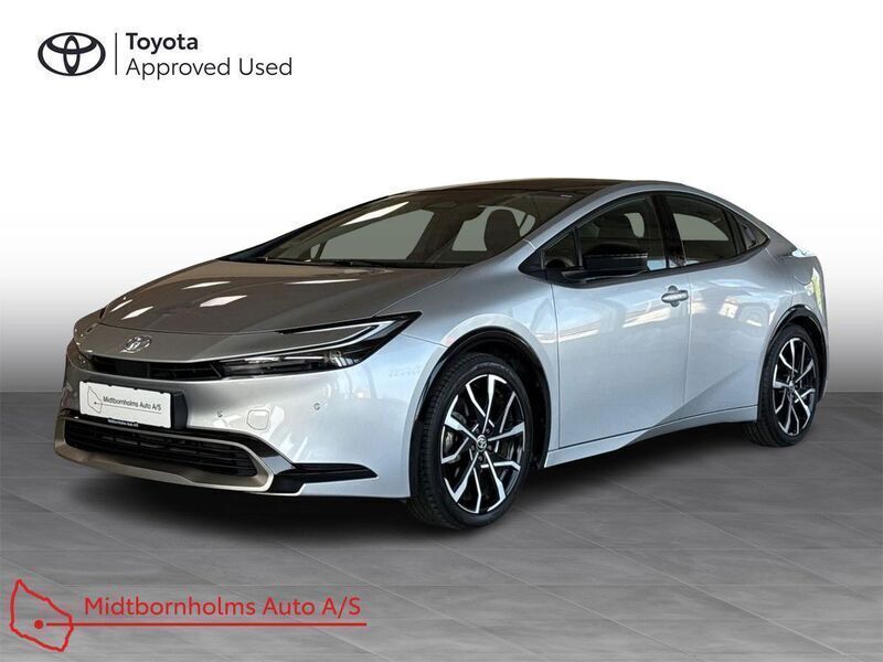 1l0 shimmering silver Brugt 2023 Toyota Prius Elegant Hatchback | 399.900 kr. (Dyr) - Billede 1/4