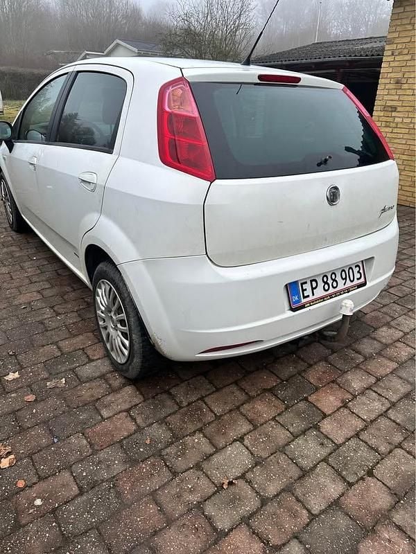 Brugt Fiat Punto 77 HK (56 kW) 2008 Hatchback