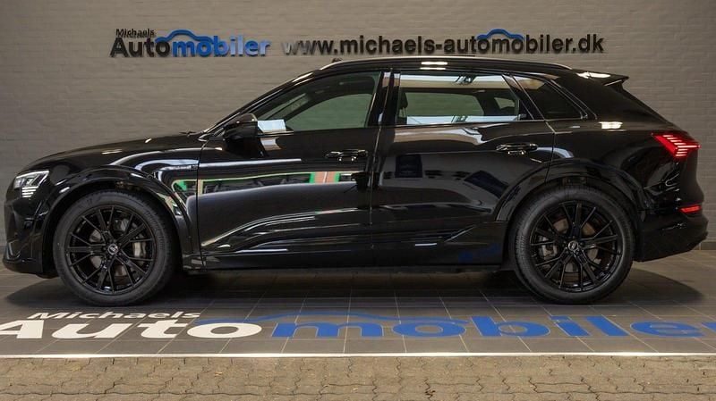 Brugt Audi e-tron S-Line 300 kW (408 HK) 2023 Sortmetal SUV