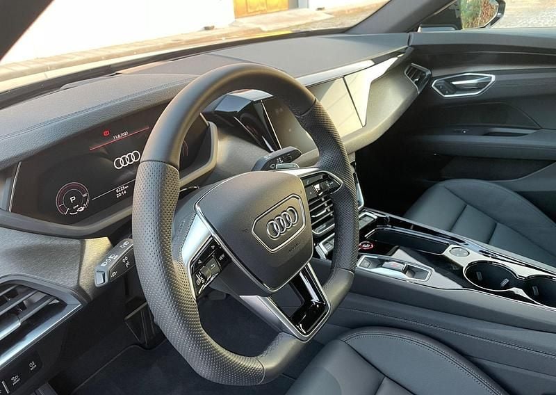 SORT Brugt 2021 Audi e-tron GT quattro S-Line Sedan | 300.000 kr. - Billede 1/10