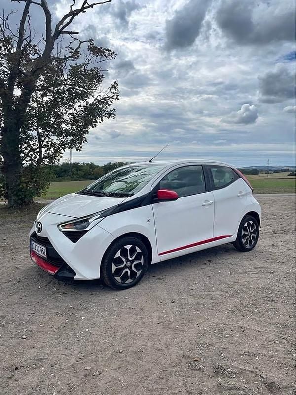 Brugt 2019 Toyota Aygo Hatchback | 69.000 kr. (God pris) - Billede 1/4