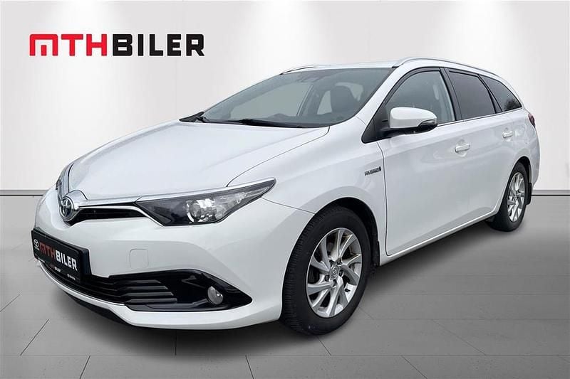 Hvid Brugt 2017 Toyota Auris Hybrid Comfort Stationcar | 149.900 kr. (Dyr) - Billede 1/2