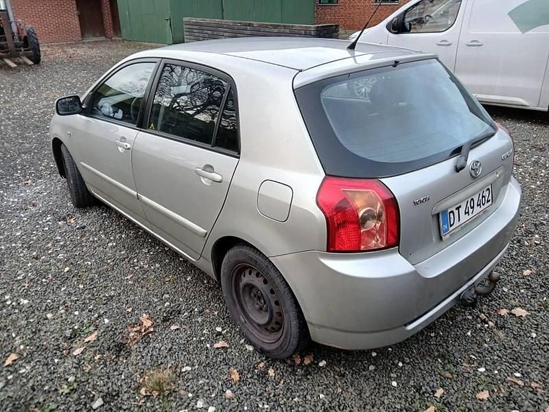 Brugt Toyota Corolla 110 HK (80 kW) 2006 Hatchback